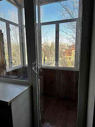 Оренда Квартира 3-кімнатна, 3/5 поверх на вул. Победителей Kharkiv