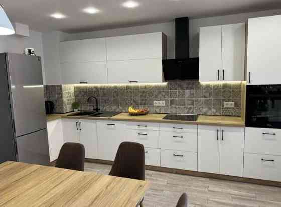 Продаж Квартира 3-кімнатна на ул. Люстдорфская дорога, 55/6 Одесса