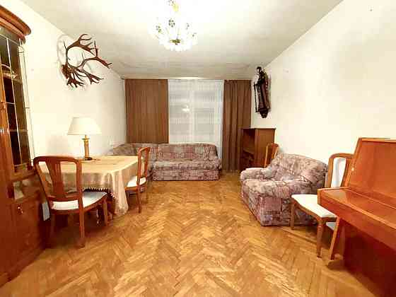 Оренда Квартира 2-кімнатна, 8/10 поверх на Павла Скоропадського, 33 Киев