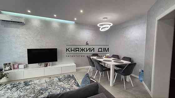 Продаж 3-х кімнатної роздільної ,вул.Пчілки 8 м.Позняки Киев