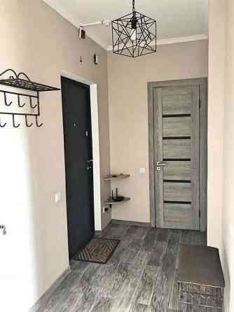 Оренда Квартира 1-кімнатна, 21/25 поверх на ул. Софии Русовой Киев