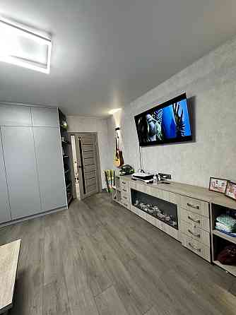 Продаж Будинок 3-кімнатний на ул. Уральская, 46 Svitle