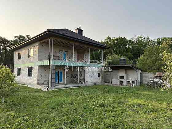 Продаж Будинок 5-кімнатний на вул. Науки Харьков