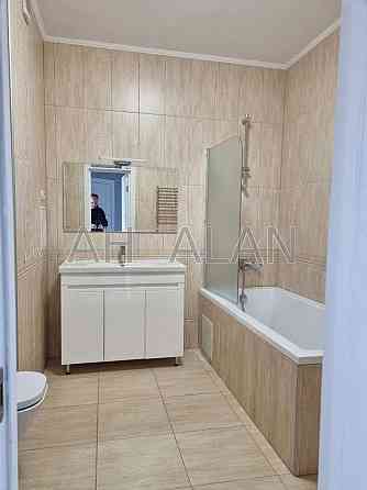 Оренда Будинок 3-кімнатний на Туманяна Ованеса вул., 15А Київ