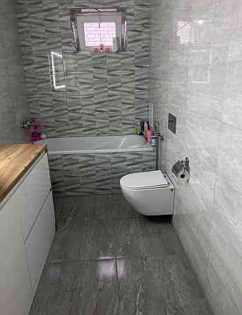 Продаж 2-поверховий Будинок з ділянкою 6 сот 100 кв.м 5 кімн. на Крошенська Баба Іра Zhytomyr