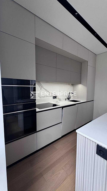 Продаж 2к Квартира 78 кв.м Салютна вул. Kiev - photo 4