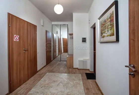 For rent 2-room Apartment 65 sq.m Военный спуск, 5/1 Odessa