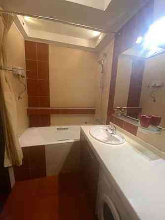 Оренда Квартира 3-кімнатна, 13/16 поверх на ул. Анны Ахматовой Київ