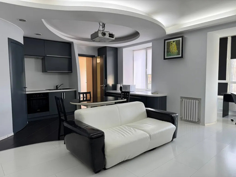 Продаж Квартира 2-кімнатна, 4/15 поверх на Уральская ул., 5 Дніпро - фото 1