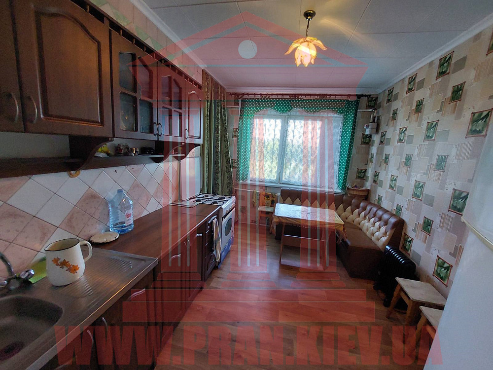 Продаж 3-поверховий Будинок з ділянкою 10 сот 265 кв.м  на Південна Бориспіль - фото 4