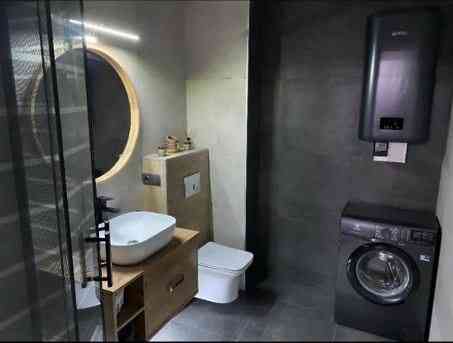 Квартира-студия с дизайнерским ремонтом на Фонтане. Одесса