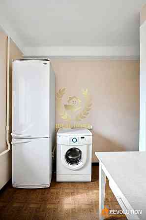 Продаж Квартира 2-кімнатна на Чернобыльская ул., 9 Kiev