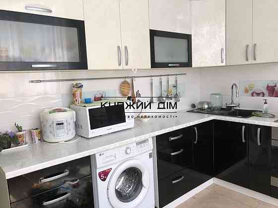 Продажа 1-но к. квартиры в Броварах ЖК Жовтень. № 21135197 Бровары