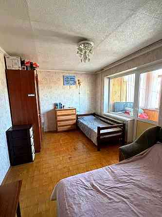 Продаж Квартира 2-кімнатна, 3/9 поверх на Лабораторний вул., д. 26-А Киев