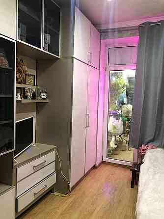 Продаж Квартира 3-кімнатна, 5/5 поверх на Вишгородська вул., д. 50 Київ