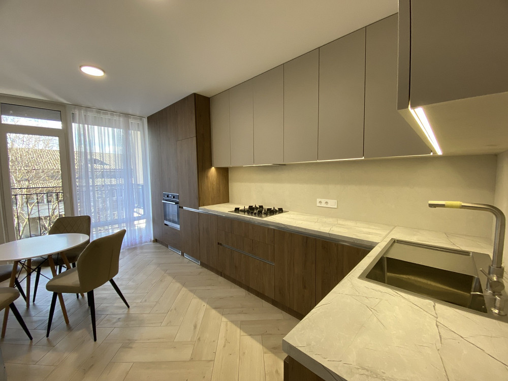 Оренда Квартира 1-кімнатна, 6/10 поверх на Флотська Ивано-Франковск - изображение 1