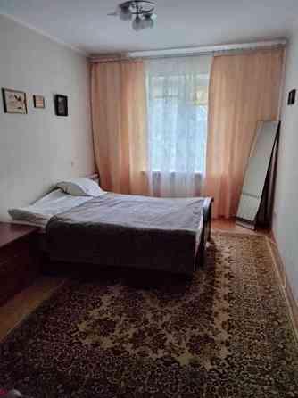 Оренда Квартира 2-кімнатна, 5/9 поверх на ул. Архитектора Вербицкого Київ