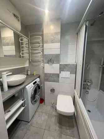 Оренда Квартира 2-кімнатна, 2/5 поверх на пр. Мира Kiev