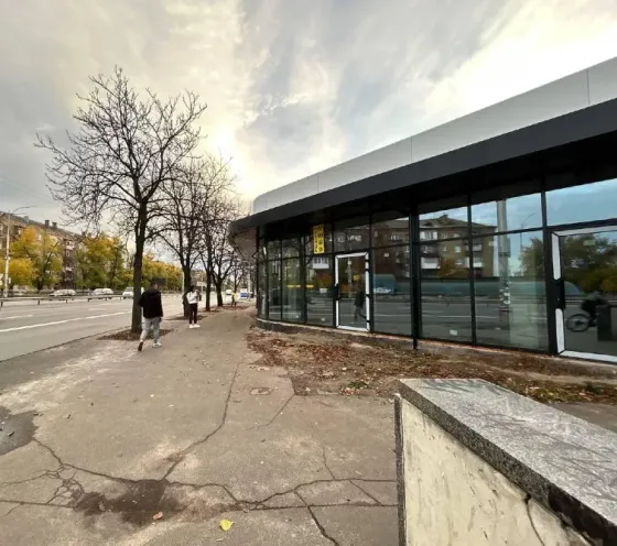 For rent Separate Building / Part Of Building area 1200 sq.m floor 1 Kiev Каденюка Kiev