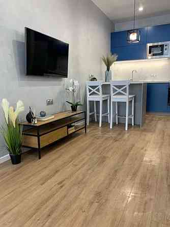 Оренда Квартира 2-кімнатна, 13/30 поверх на Зарічна, 3 к 1 Київ