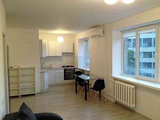 Оренда Квартира 2-кімнатна, 5/9 поверх на Преображенская ул. (Клименко Ивана), 22/9 Киев