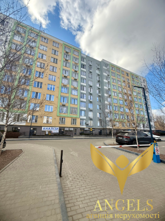 For rent Space In Residential Building area 93 sq.m floor 1 Kirovohrad Волкова 3в Kirovohrad