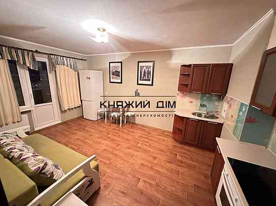 Оренда Квартира 1-кімнатна, 12/25 поверх на проспект Науки Киев