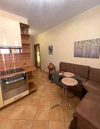 Оренда Квартира 2-кімнатна, 13/16 поверх на просп. Петра Григоренка, 27 Київ