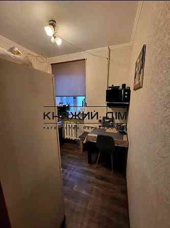 Продаж Квартира 1-кімнатна, 2/3 поверх на Перова бульв./Воскресенський бульв. Киев