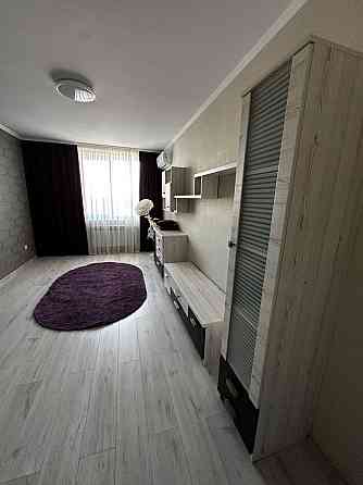 Продаж Квартира 1-кімнатна, 15/16 поверх на Олевська вул., д. 11 Kiev