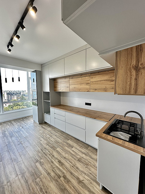 Продаж Квартира 1-кімнатна, 10/10 поверх на Волошина А. вул., 2 Івано-Франківськ - фото 1