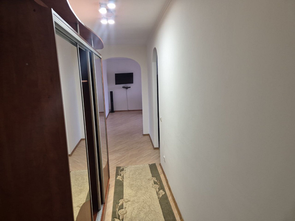 Оренда Квартира 3-кімнатна, 5/7 поверх на Південний б-р Ivano-Frankivs'k - photo 4