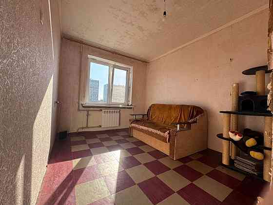 Продаж Квартира 4-кімнатна, 9/10 поверх на Мониторная ул., 12 Дніпро