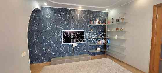 Продаж Квартира 3-кімнатна, 15/16 поверх на вул. Балакірєва Харьков