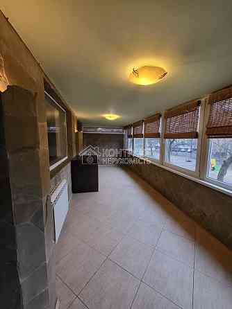 Продаж Квартира 5-кімнатна, 2/5 поверх на вул. Жасминовий Kharkiv