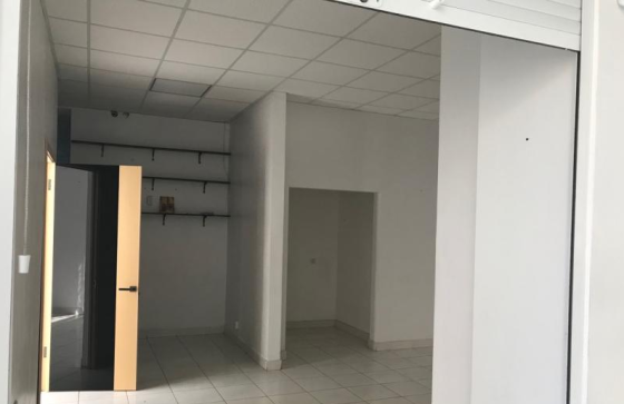 Продаж комерційне приміщення на ул. Краснова, 11 приміщень - 4, поверх - 1 Одеса