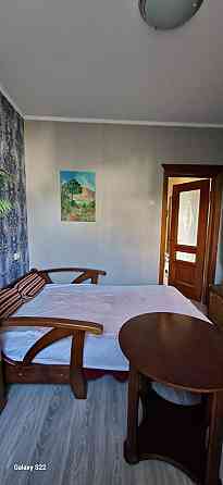 Оренда Квартира 2-кімнатна, 4/8 поверх на Гетьманська, 1 Київ