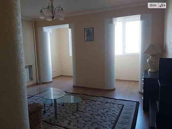 Продаж Квартира 2-кімнатна, 15/20 поверх на Полярна вул., 8е Kiev