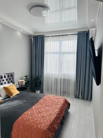 Оренда Квартира 1-кімнатна, 11/12 поверх на Тютюнника, 51/1 Київ