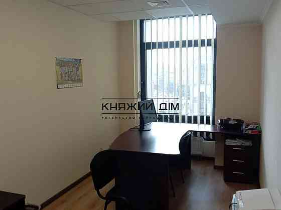 Оренда офісне приміщення на Крещатик ул. поверх - 7/9 Київ