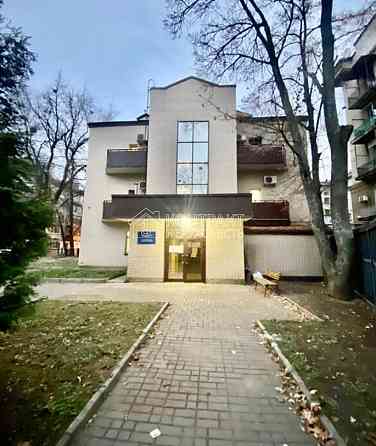 Продаж офісне приміщення на вул. Мироносицька приміщень - 10, поверх - 1/3 Харьков