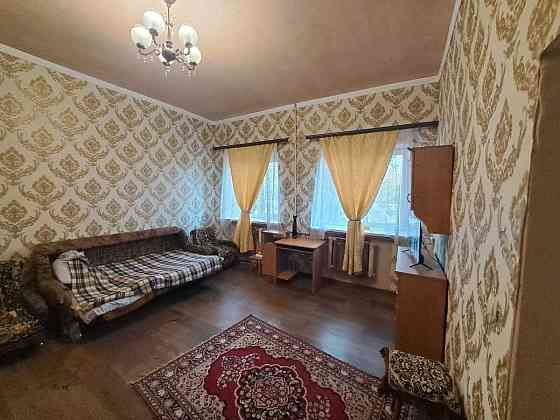 Продаж Квартира 1-кімнатна, 2/3 поверх на Володимира Івасюка вул., 38 Dnipro