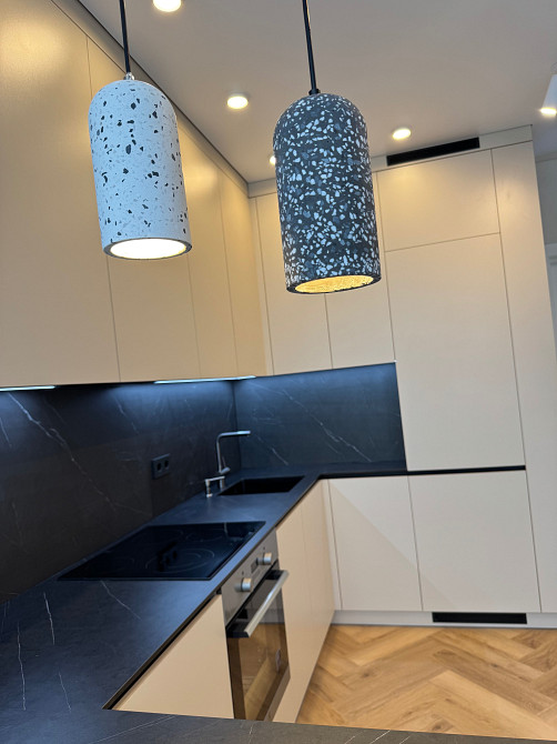 Продаж Квартира 1-кімнатна, 16/25 поверх на Набережно-Рибальська вул., д. 32Д Київ - фото 1