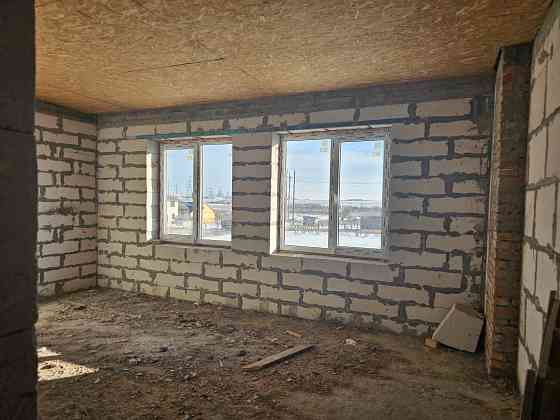 Продаж Будинок 6-кімнатний на ул. Уютная, 30 Усатове