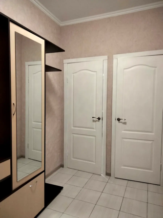 Оренда Квартира 1-кімнатна, 8/10 поверх на вул.Садова, 51в 