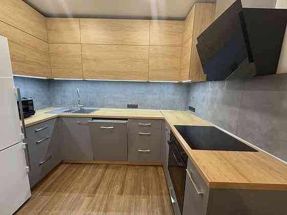 Продаж Квартира 3-кімнатна, 8/17 поверх на Вацлава Гавела вул., д. 28 Київ