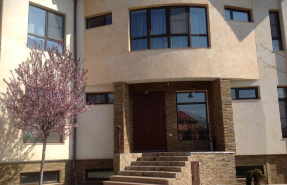 3-этажный дом 700 м² на Таирова Одеса