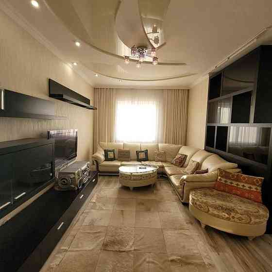 Оренда Квартира 2-кімнатна, 6/22 поверх на ул. Белорусская, 3 Kiev