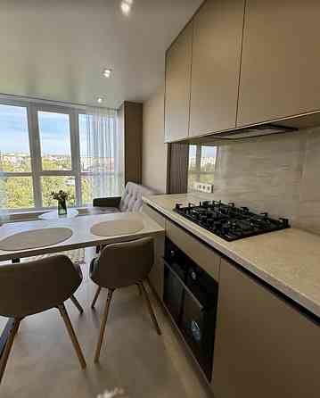 Продаж 1к квартири 47 кв. м Ternopil'