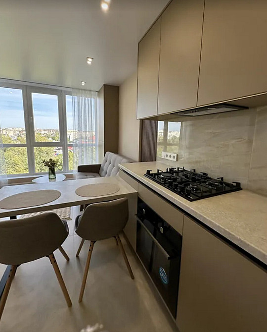 Продаж 1к квартири 47 кв. м на пров. Цегельний Тернопіль - фото 1